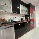 Casa *