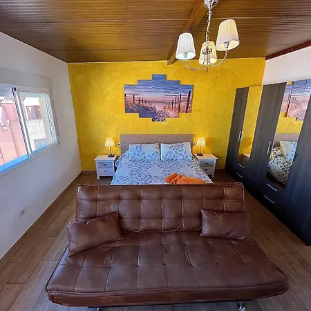 Casa La Laguna Homestay